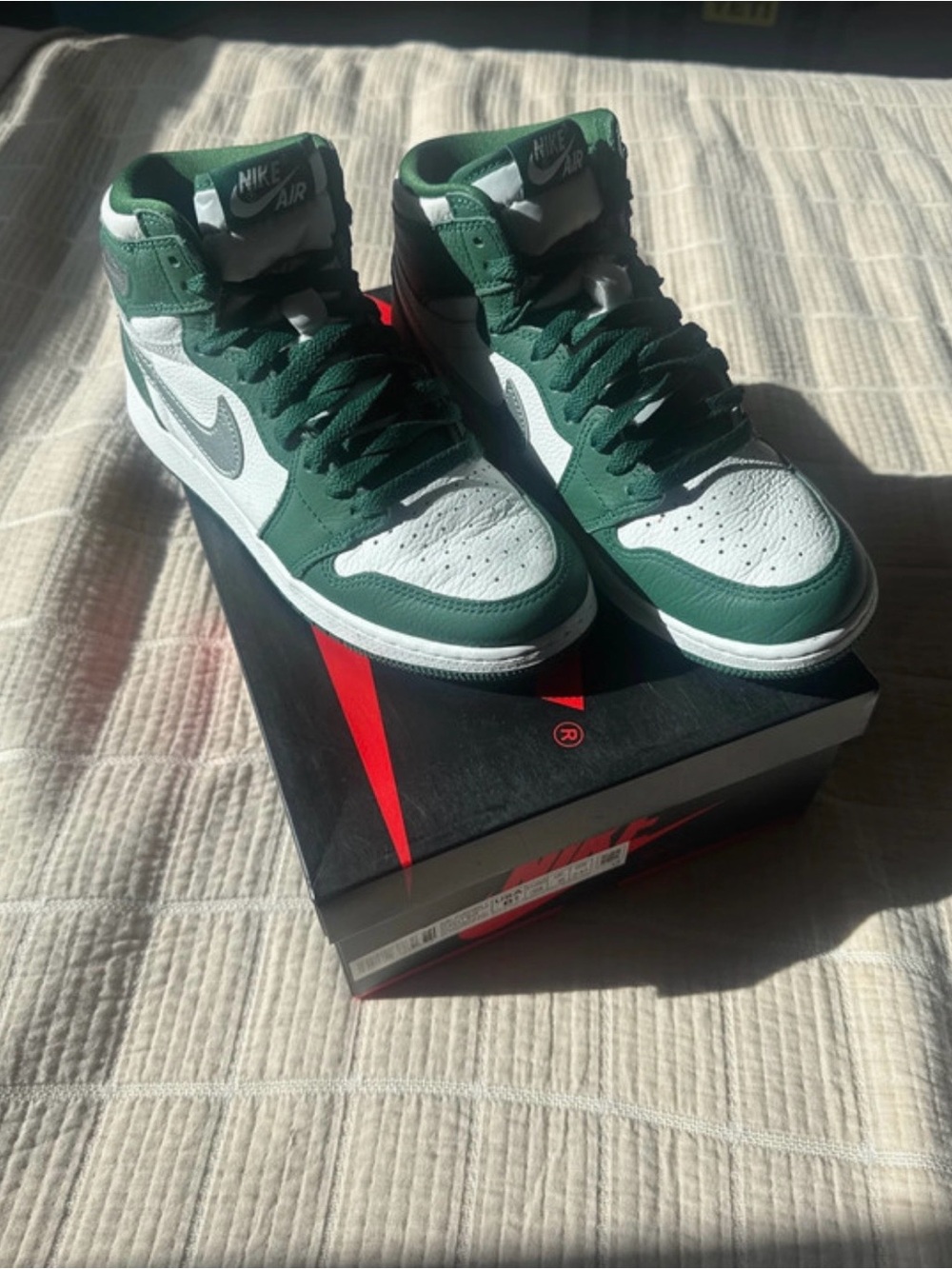 Nike Retro Air Jordan 1 Mid - Green White